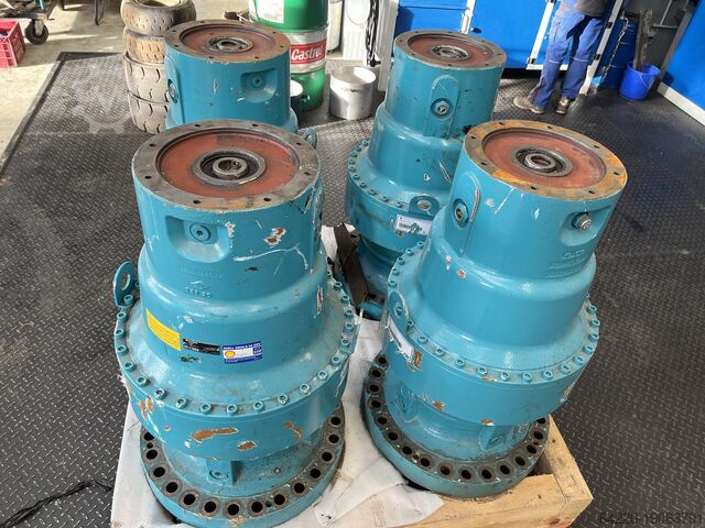 Versnellingsbak 4 Stück Bonfiglioli Getriebe JB00001227