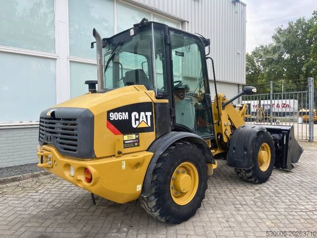 Wiellader Caterpillar 906 M    2018