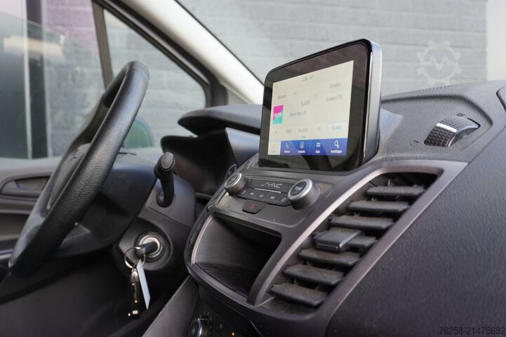 Yüksek tavanlı istasyon vagonu Ford Transit Connect 1.5 EcoBlue L2 EURO 6 - Airco -...