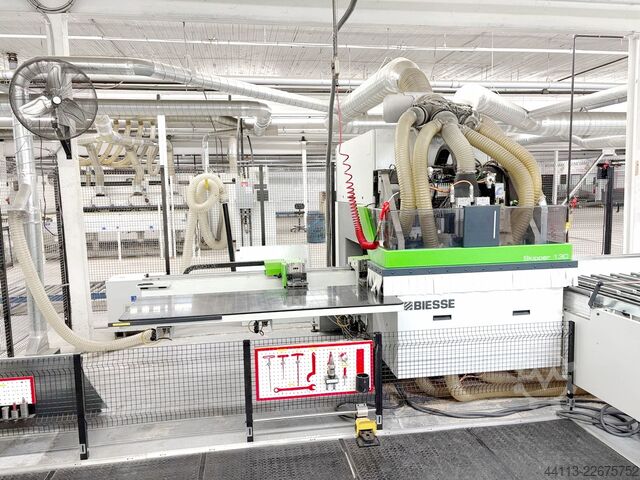 3-osiowe (X-Y-Z) centrum obróbcze CNC BIESSE Skipper 130