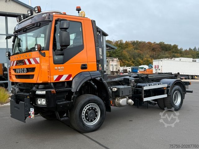 Andere IVECO Trakker 330 EEV Winterdienst Abroll