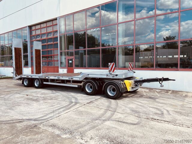 Lavtloader trailer Möslein T 4 VB F  4 Achs Tieflader- Anhänger, Neufahrzeug
