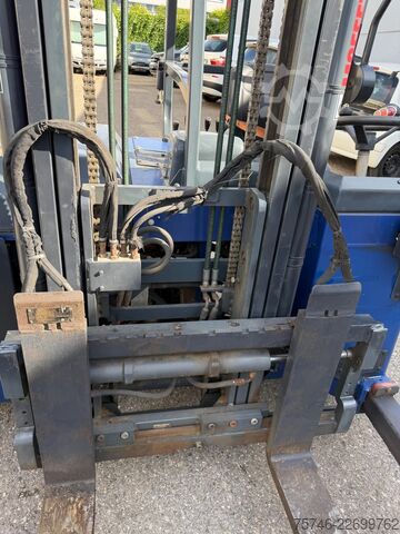  Moffet 2 X M4 20.1*Mitnahmestapl*3 m Hub*Zinken ausfah...