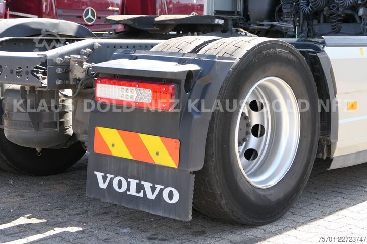 Standard SZM VOLVO FH 500 Globetrotter 2-Tanks Euro 6