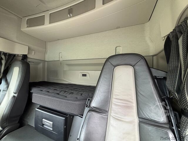 Standard-SZM Volvo FM ELECTRIC | 4x2 | 540 kWh | 6x batt. | 50 ton |