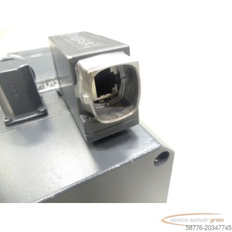 Motor Siemens Siemens 1FT6044-1AF71-3FG1 Synchronservomotor SN: YFV444001401004
