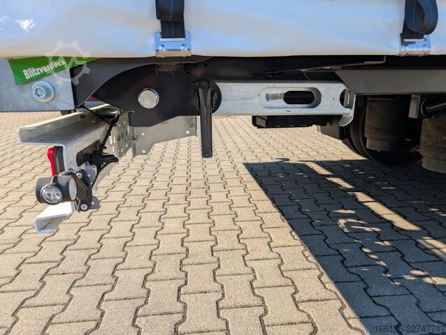  Fliegl 3-Achs Jumbo Gardinen Sattelauflieger