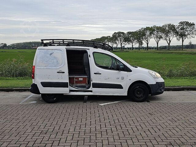 Bakwagen Citroën BERLINGO 1.6