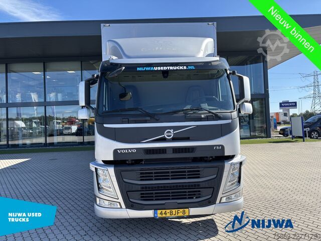 Koffer Volvo FM 330 4x2 Low Mileage + Verwarming laadbak