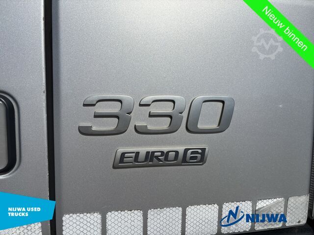 Koffer Volvo FM 330 4x2 Low Mileage + Verwarming laadbak