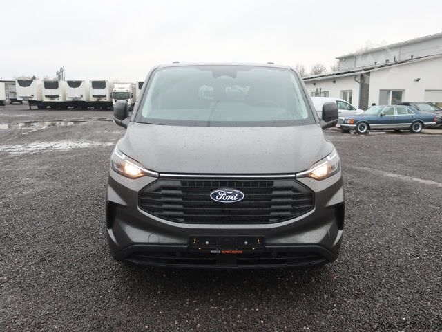 Minibús Ford Transit Custom L2H1 8-Sitzer