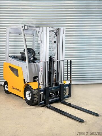 Elektromos 4-kerék Jungheinrich EFG S30s - Service Neu - 4734 Std. - Batterie 90%