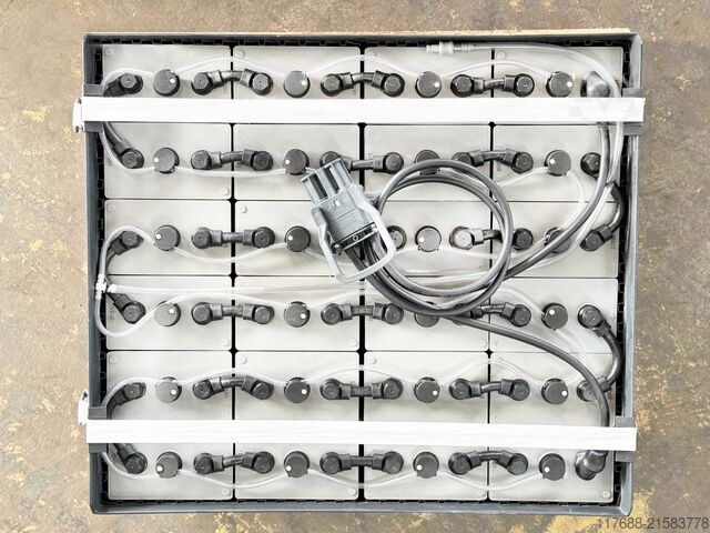 Elektromos 4-kerék Jungheinrich EFG 220 - Service Neu - nur 4413 Std. Batterie 81%