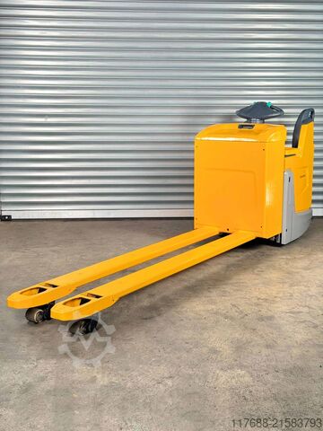 Žádný řidič paletového vozíku Jungheinrich ERE 225 - Service Neu-2.400mm Gabeln -Batterie 83%