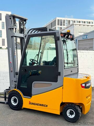 Elektromos 4-kerék Jungheinrich EFG 425ks - Service Neu - 4160 Std -  Batterie 83%