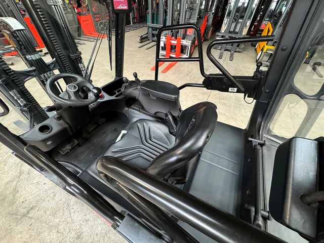 Front loader forklift Linde E 30L [ID: 114]