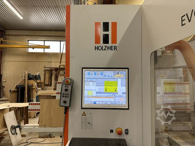 Vertikalni CNC obradni centar Holz-Her Evolution 7405