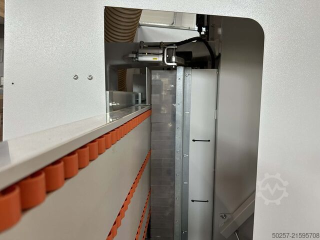 Vertical CNC machining center Holz-Her Evolution 7405