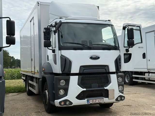 Standaard trekker Ford 2023 1833 DC 4x2 (EXPORT)