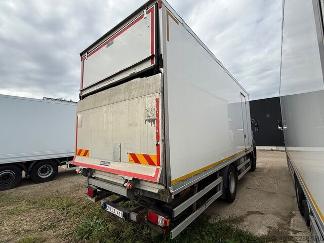 Standaard trekker Ford 2023 1833 DC 4x2 (EXPORT)