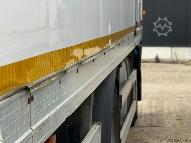 Standaard trekker Ford 2023 1833 DC 4x2 (EXPORT)