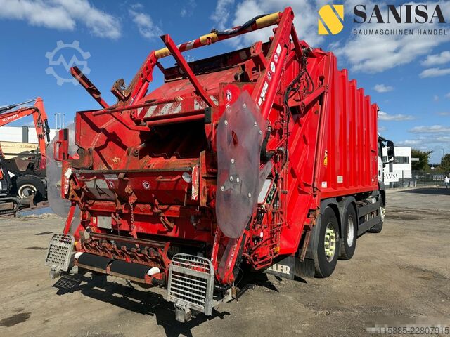 Vuilniswagen MAN TGS 28.320/6x2/ZÖLLER/Hecklader/Containe