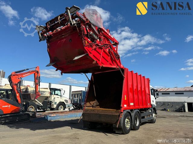 Vuilniswagen MAN TGS 28.320/6x2/ZÖLLER/Hecklader/Containe