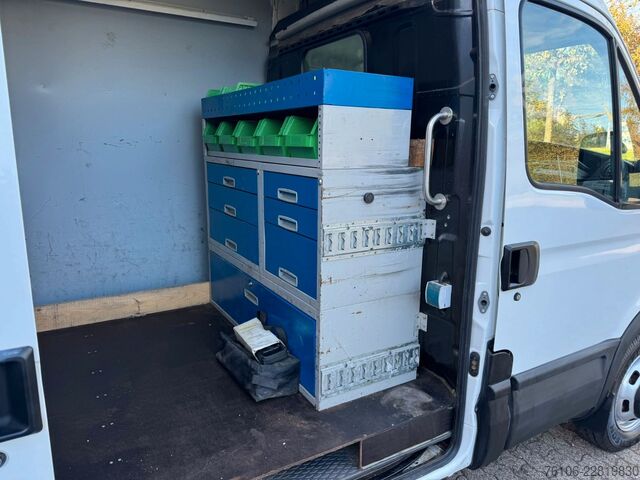 Fourgon surélevé IVECO Daily 50C17 Kastenwagen 3 liter *AHK*