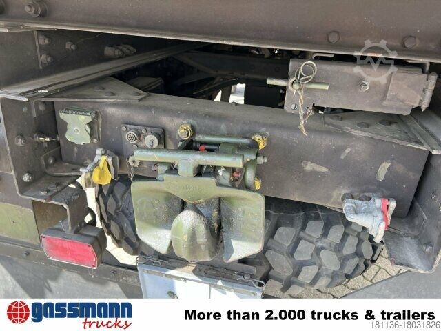 Camião de plataforma Iveco 110-17 AW 4x4, Ex-Bundeswehr, Küche