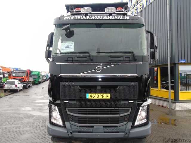Wywrotka Volvo FH 500 + 10X4 + 33 CUB + SMALL DAMAGE CAB