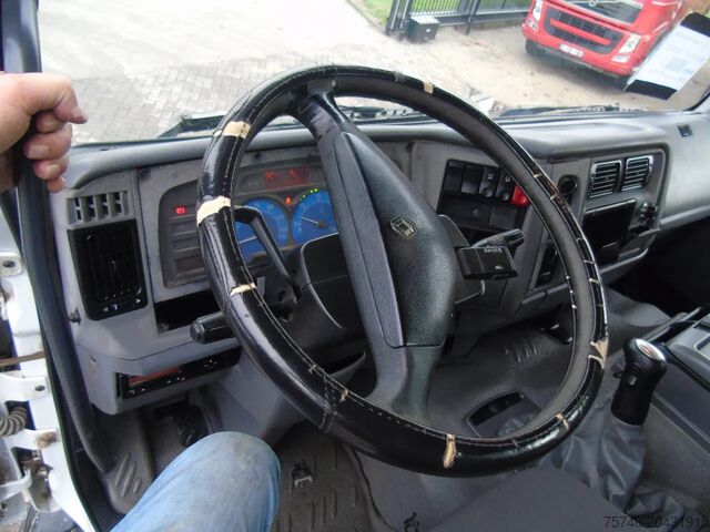 Wywrotka Renault Kerax 420 DCI + MANUAL + SPRING + 6X4 + PERFECT