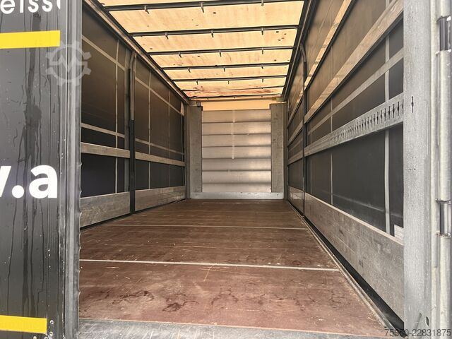 Reboque aberto com lona Fliegl TPS135  13,5 t Tandemplanenanhänger, neuwertig