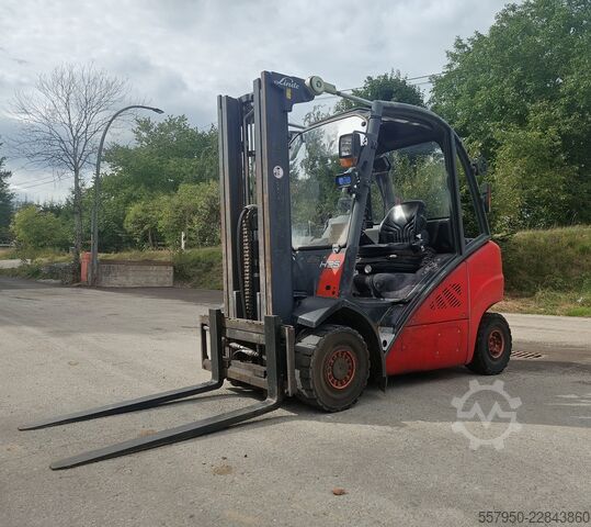 Gaffeltruck Linde H 25 Diesel Triplex