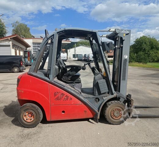 Gaffeltruck Linde H 25 Diesel Triplex