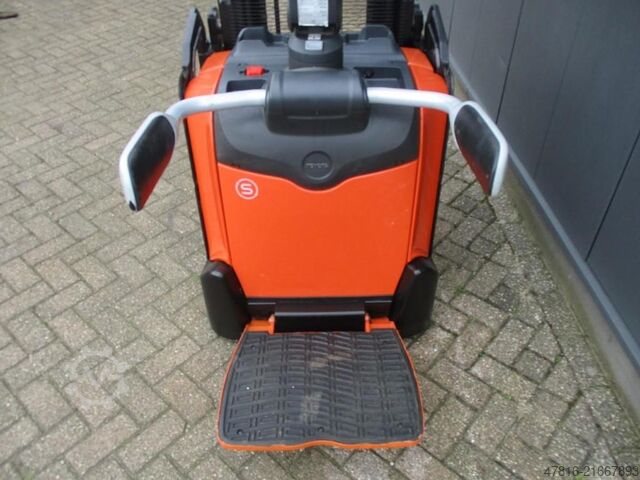 High lifting pallet truck TOYOTA SPE120