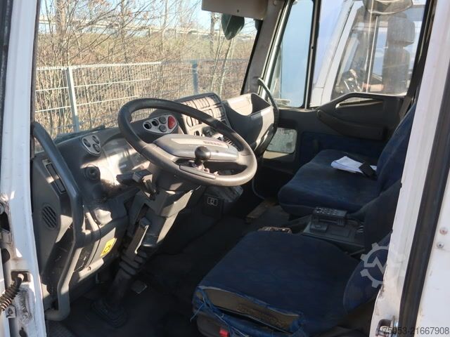 Standaard trekker Iveco 75 E 18 Rangiermaschine Euro 5