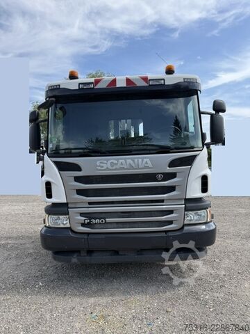 Kampós konténerszállító teherautó SCANIA P 360