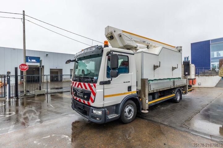 Zvedací plošina MAN TGL 12.220 BB - DANILFT WDT 180S