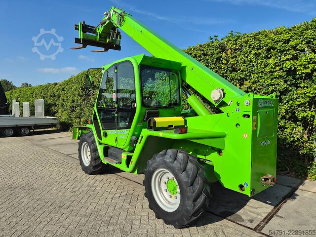Telescopische lader Merlo P38.13