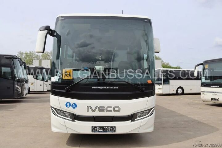 Intercitybus Iveco Crossway 13m Pop / Double middle door/ prép Lif...