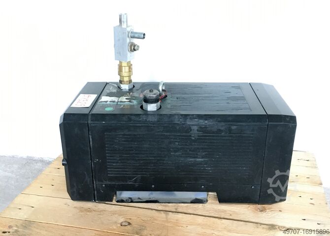 Vákuumszivattyú 1,5 kW 42/50 m3/h Gardner Denver VLT 40 (01)