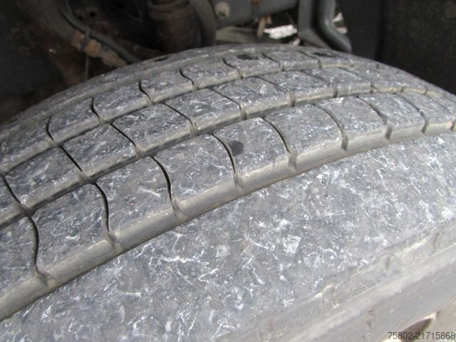 Tenteli düz yataklı kamyon VOLVO FL 12.290 L 4x2 *Schaltung+LBW+AHK+7,20m*Mod.14
