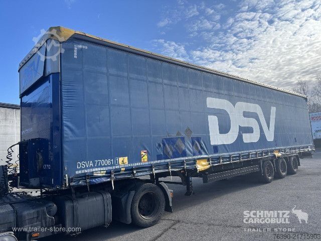 Open semitrailer with tarp Schmitz Cargobull Semitrailer Curtainsider Mega