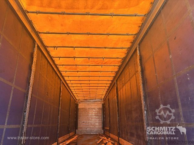 Open semitrailer with tarp Schmitz Cargobull Semitrailer Curtainsider Mega