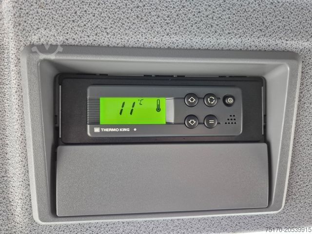 Fourgon isotherme frigorifique MERCEDES-BENZ Atego 818 L 4x2 LBW ThermoKing V-600