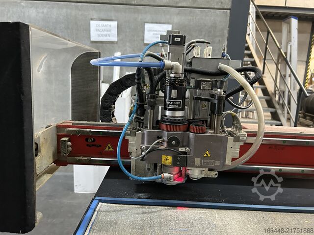 Vákuumszivattyú ATOOM FLASHCUT 222 AUTOMATISCHE SNIJMACHINE