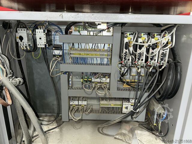 Vákuumszivattyú ATOOM FLASHCUT 222 AUTOMATISCHE SNIJMACHINE