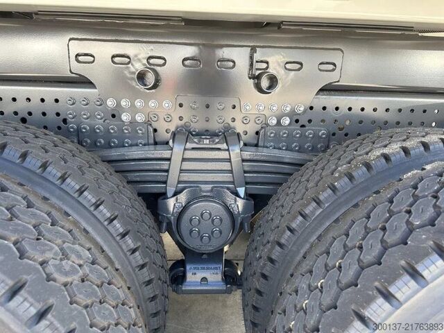 Kamion za otkači Mercedes-Benz Arocs 4140 K 8x4 Meiller Tipper