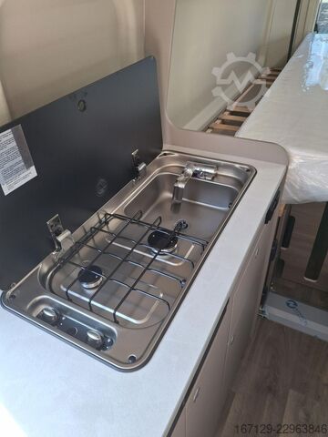 Campervan CARADO CV 640 Multimedia / Diesel 90l / Markise