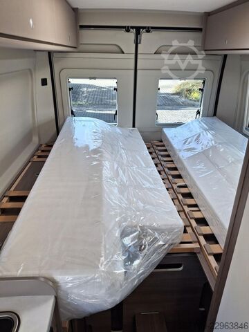 Campervan CARADO CV 640 Multimedia / Diesel 90l / Markise